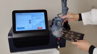 360° Rotation Handle Skin Tightening Acne Treatment 10600nm Fracational Co2 Laser Machine