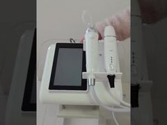 Stretta della pelle Ringiovanimento della pelle 2 in1 Microneedling Fractional RF Machine