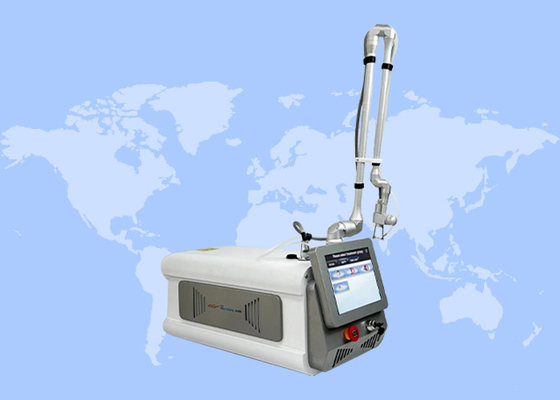 30W RF Tube Fractional Co2 laser per la rimozione delle cicatrici e il rafforzamento della pelle