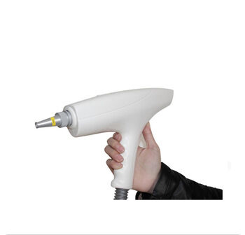 Buon prezzo 1064nm 532nm doppia lunghezza d'onda Q Switch Nd Yad Laser Handle in linea