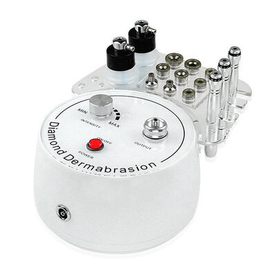 Buon prezzo macchina Microdermabrasion/diamante di ringiovanimento della pelle 50-60Hz che sbuccia Dermabrasion in linea