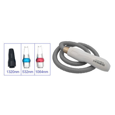 Buon prezzo laser Handpiece del ND Yag di 1064nm 532nm 1320nm per rimozione del tatuaggio in linea